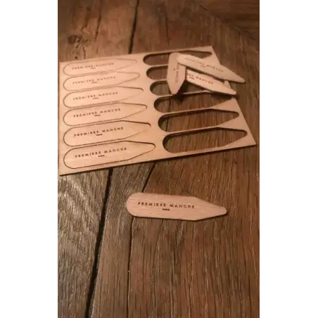 Wooden collarstays x 12